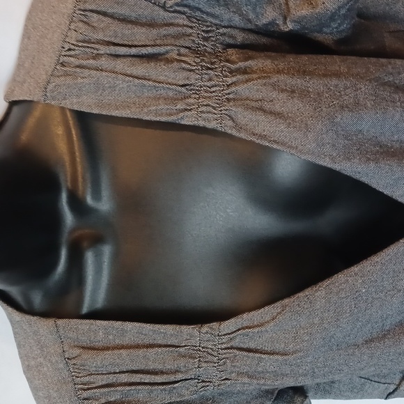 Torrid, short sleeve jacket, Size 2x - Picture 2 of 7